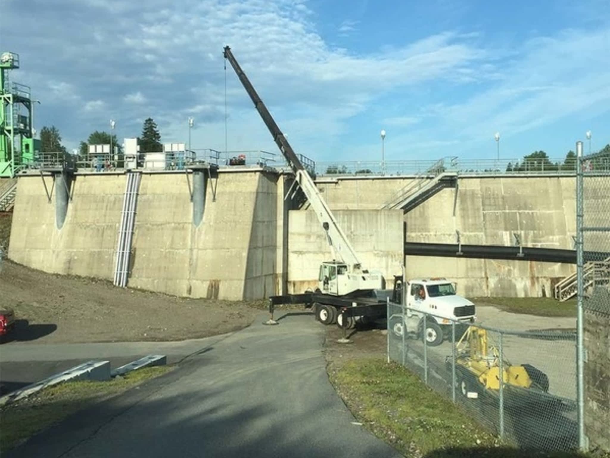 photo Future Nets Crane Service