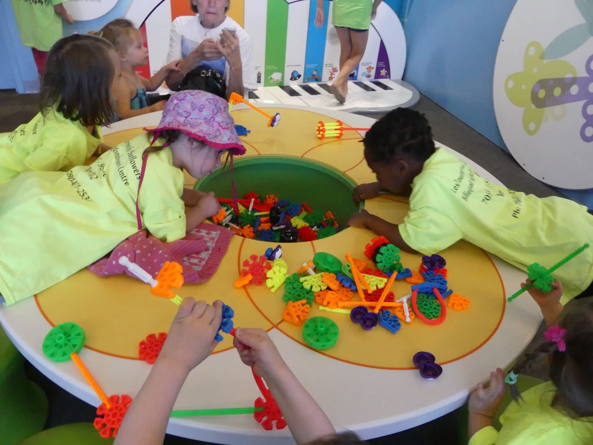 photo Les Tournesols/Sunflowers Bilingual Montessori Centre (TMBC)