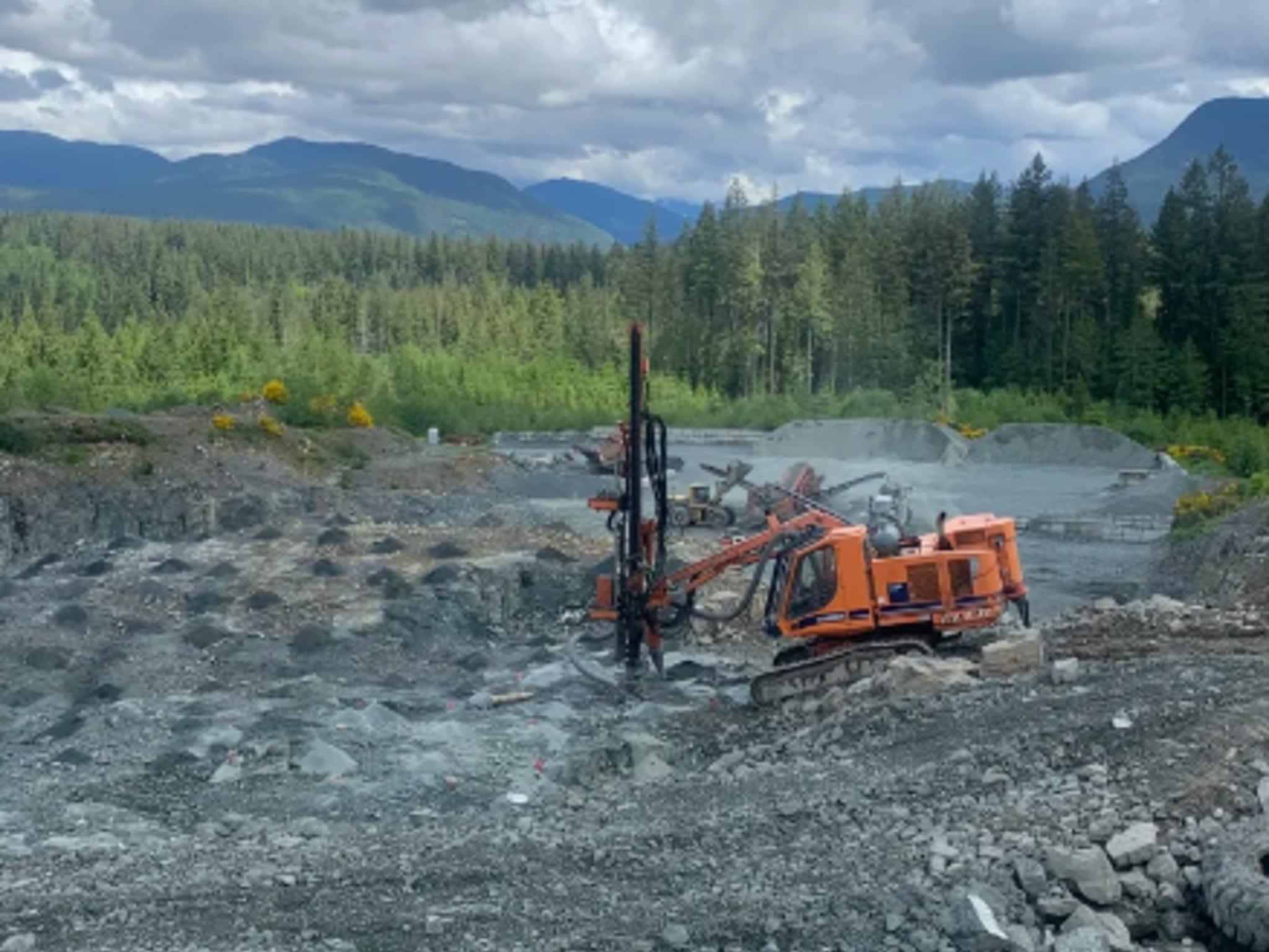 photo Lakeside Contracting Ltd