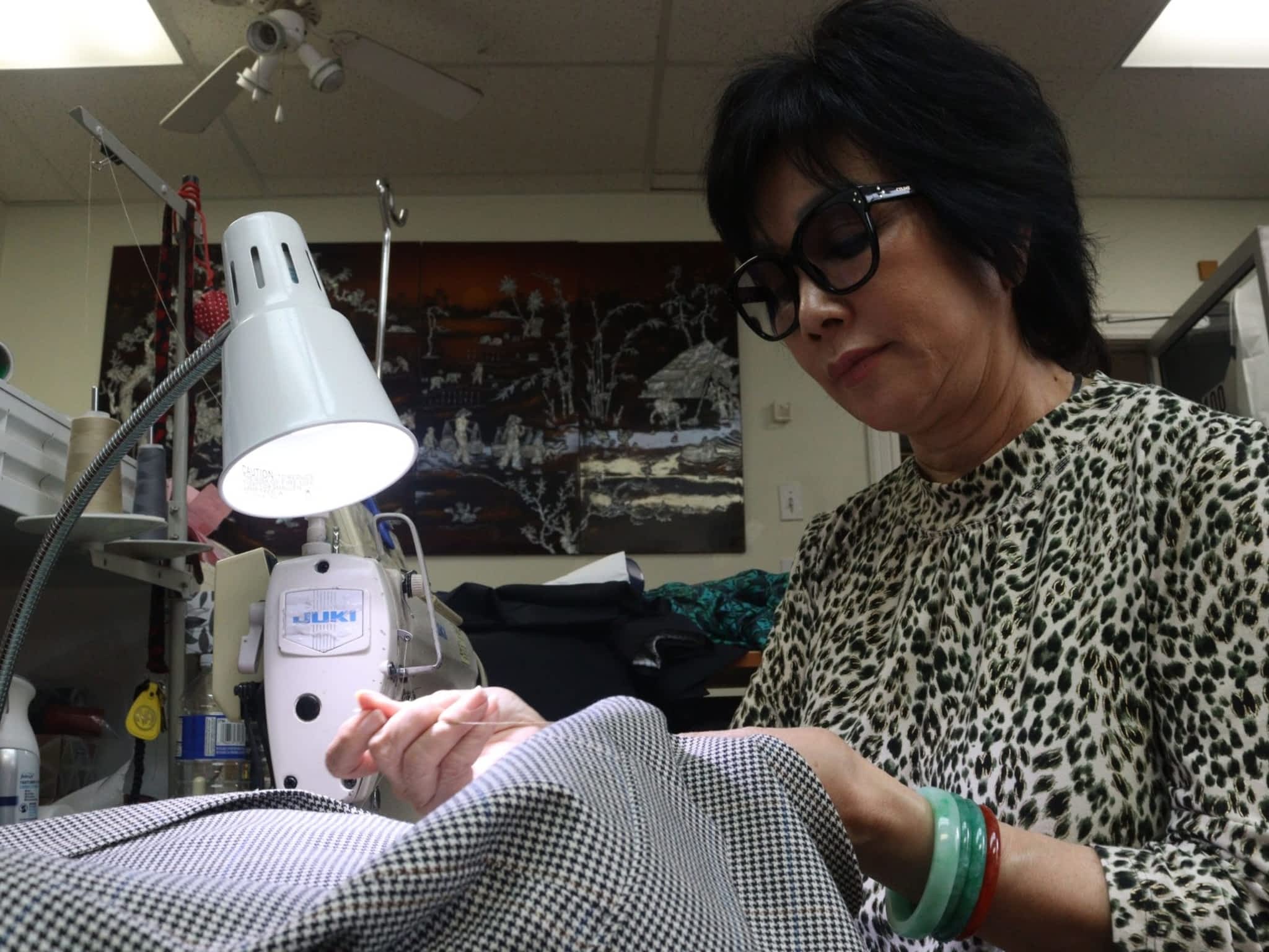 photo Lynn's Tailoring