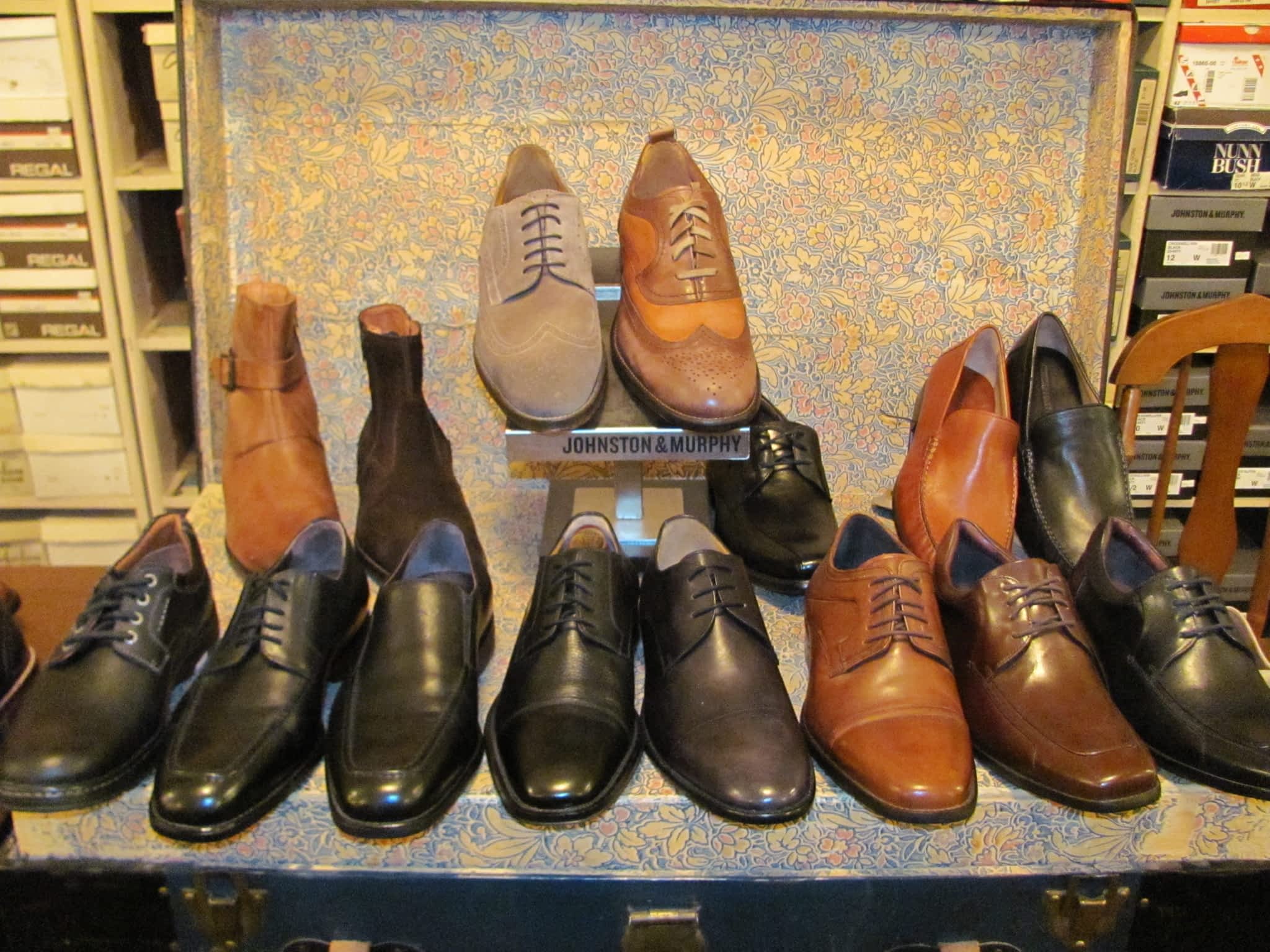 Kennell's Shoes Limited Kamloops, BC 249 Victoria St Canpages