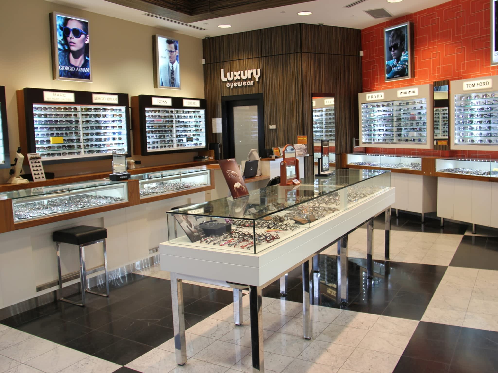 photo Luxury Eyewear - Burnaby - Metrotown