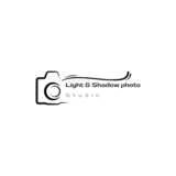 Voir le profil de Light & Shadow Photography - Ladner