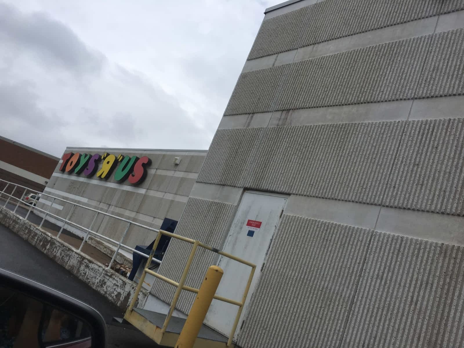 Toys "R" Us Opening Hours 1381 Regent St, Fredericton, NB