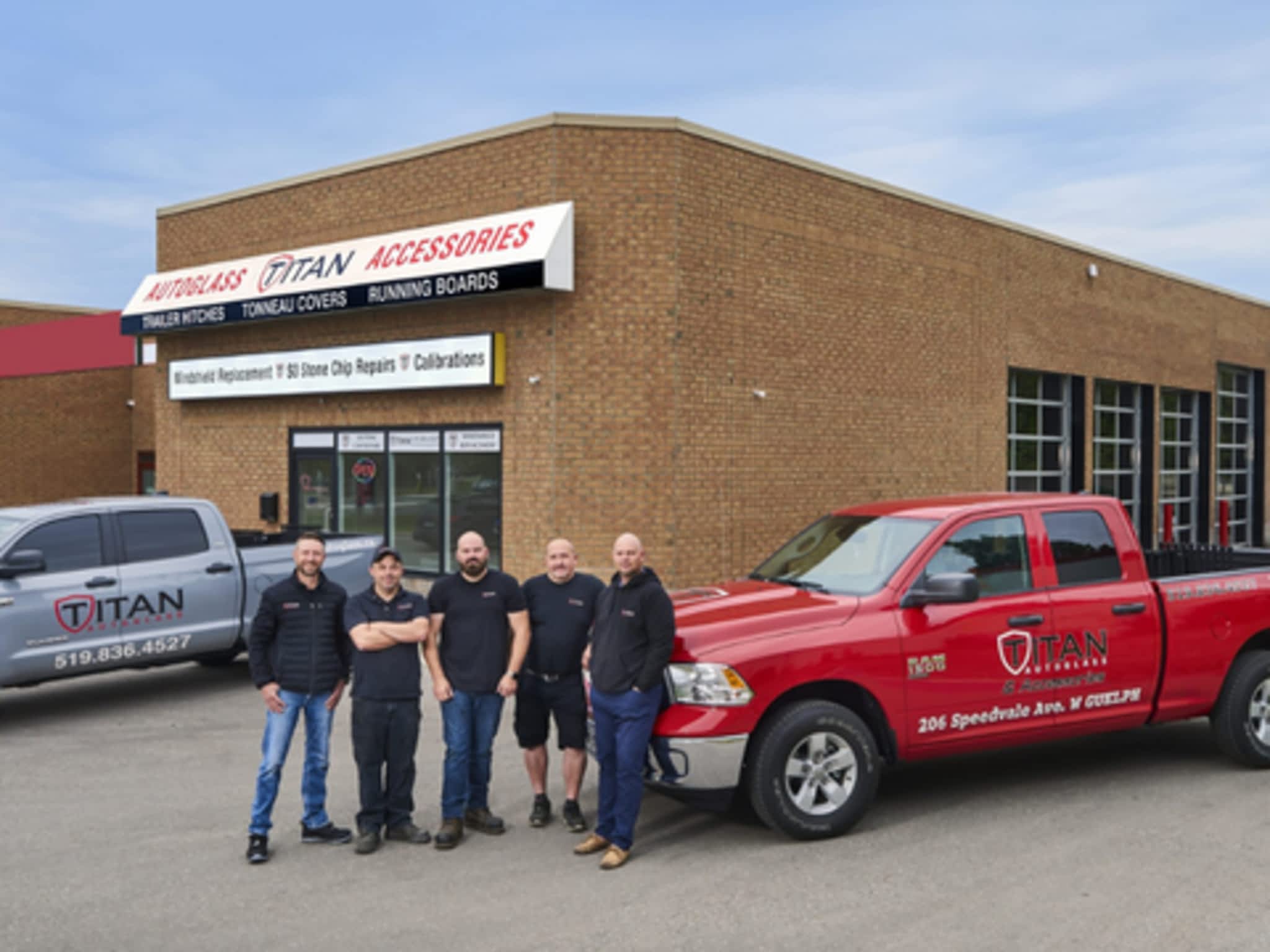 photo Titan Auto Glass Guelph - Car glass Windshield repair