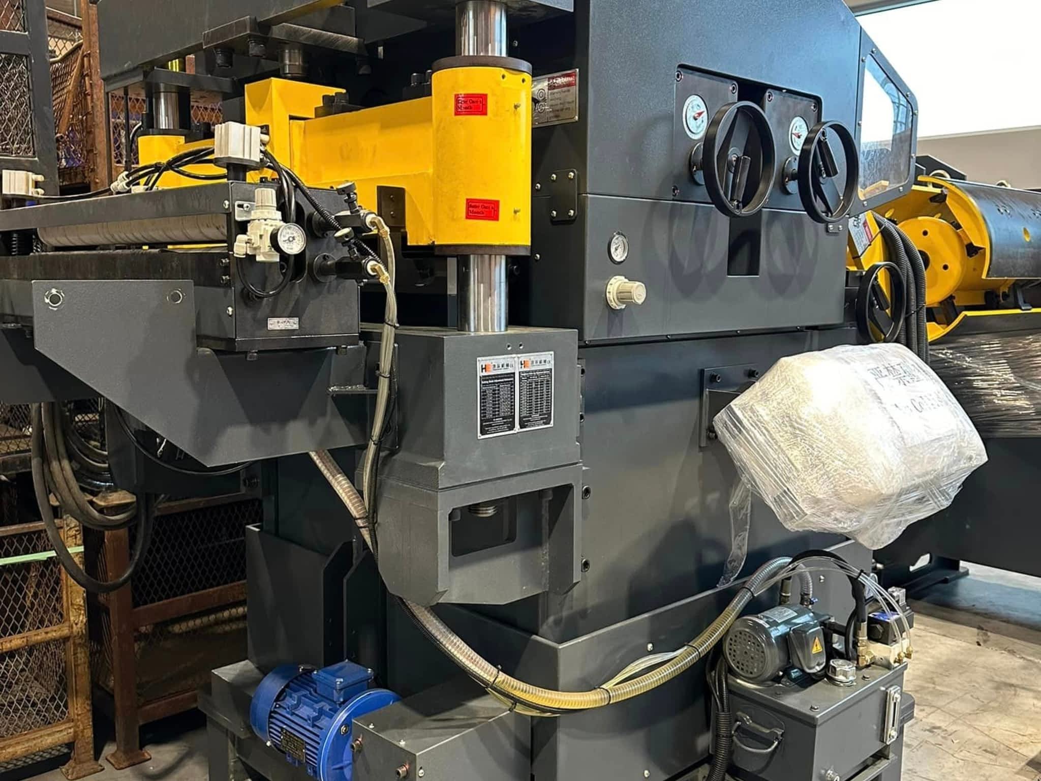 photo Laval Poinçon Matrice Ltée