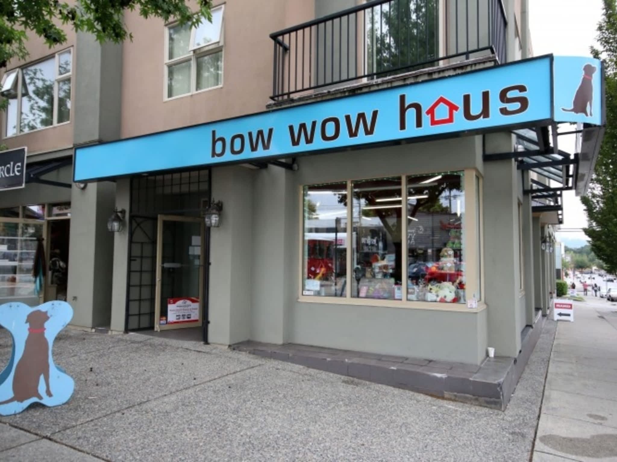 photo Bow Wow Haus Dog Boutique