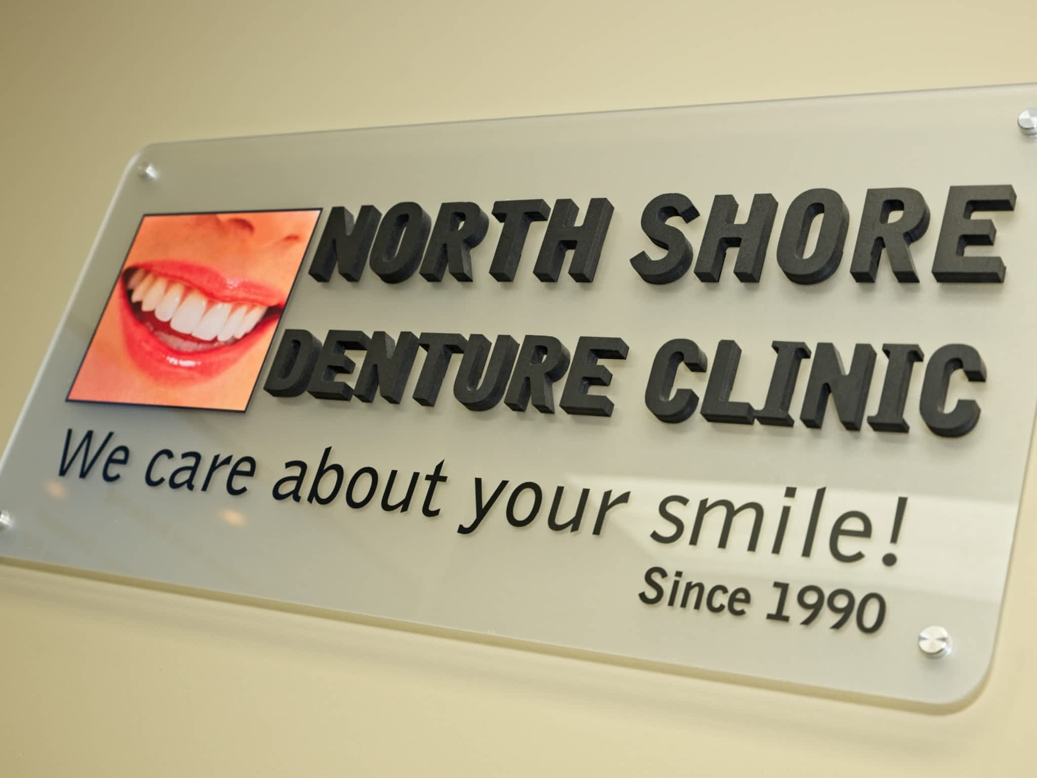 photo Northshore Denture Clinic