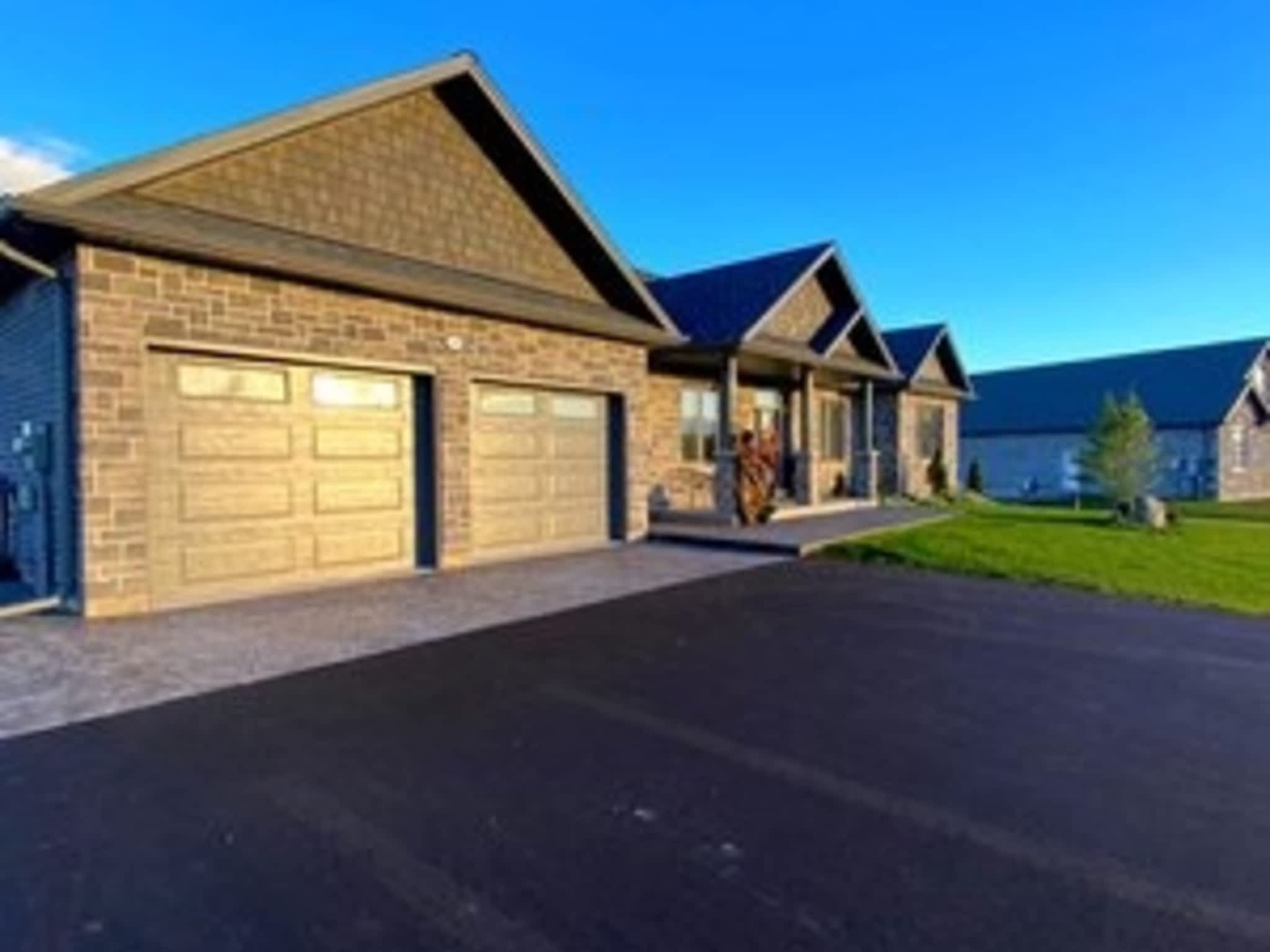 photo Van de Bor Paving Ltd