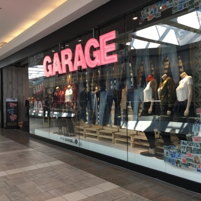 Garage - Shopping Centres & Malls