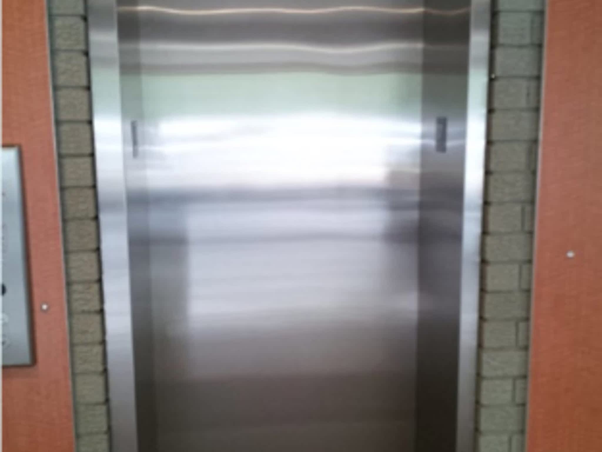 photo K Elevator Cabs Ltd