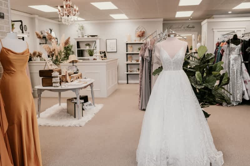 Lindgrens bridal outlet boutique