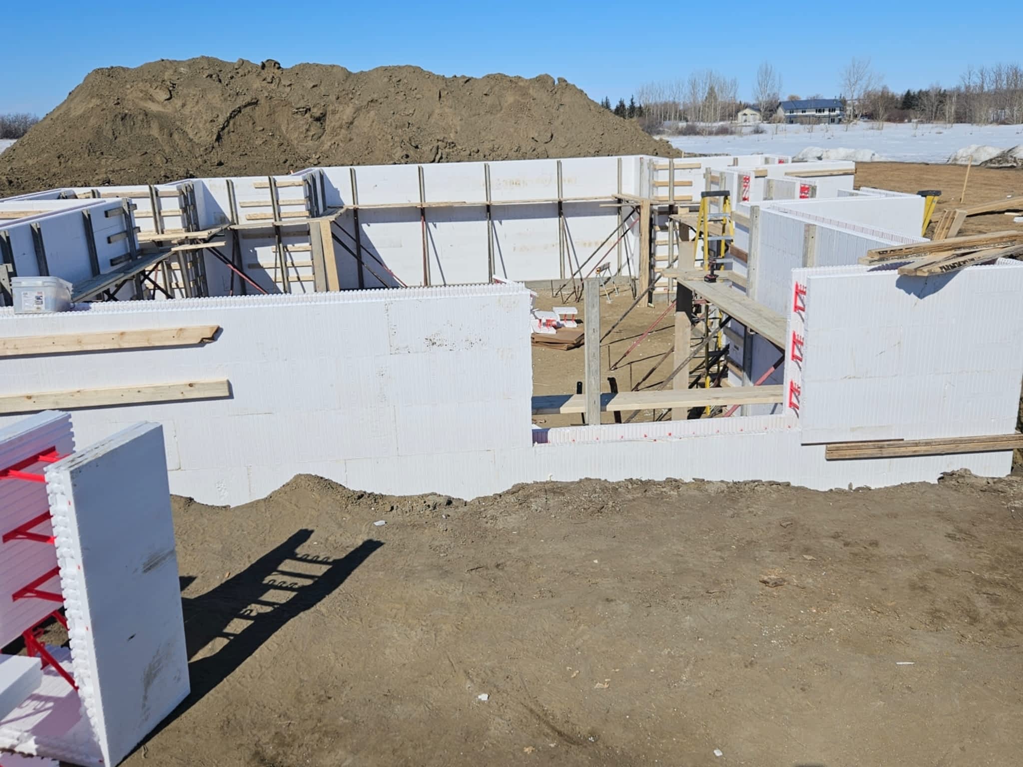 photo Mustang Developments Inc.