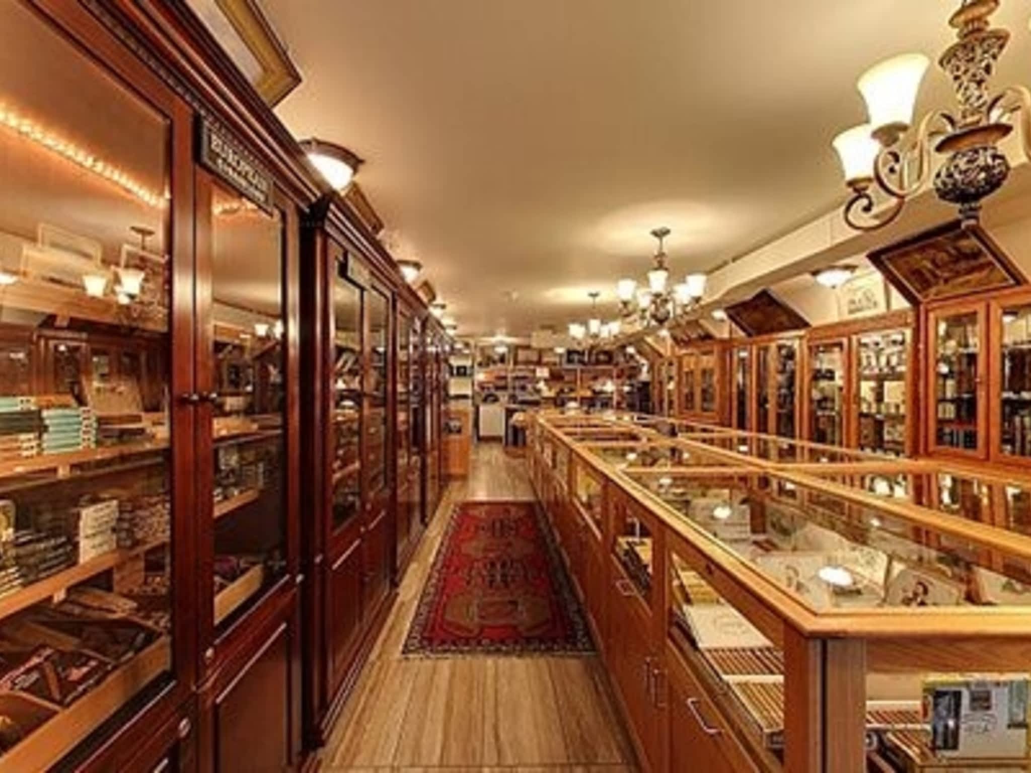 photo Cuban Cigar Shop