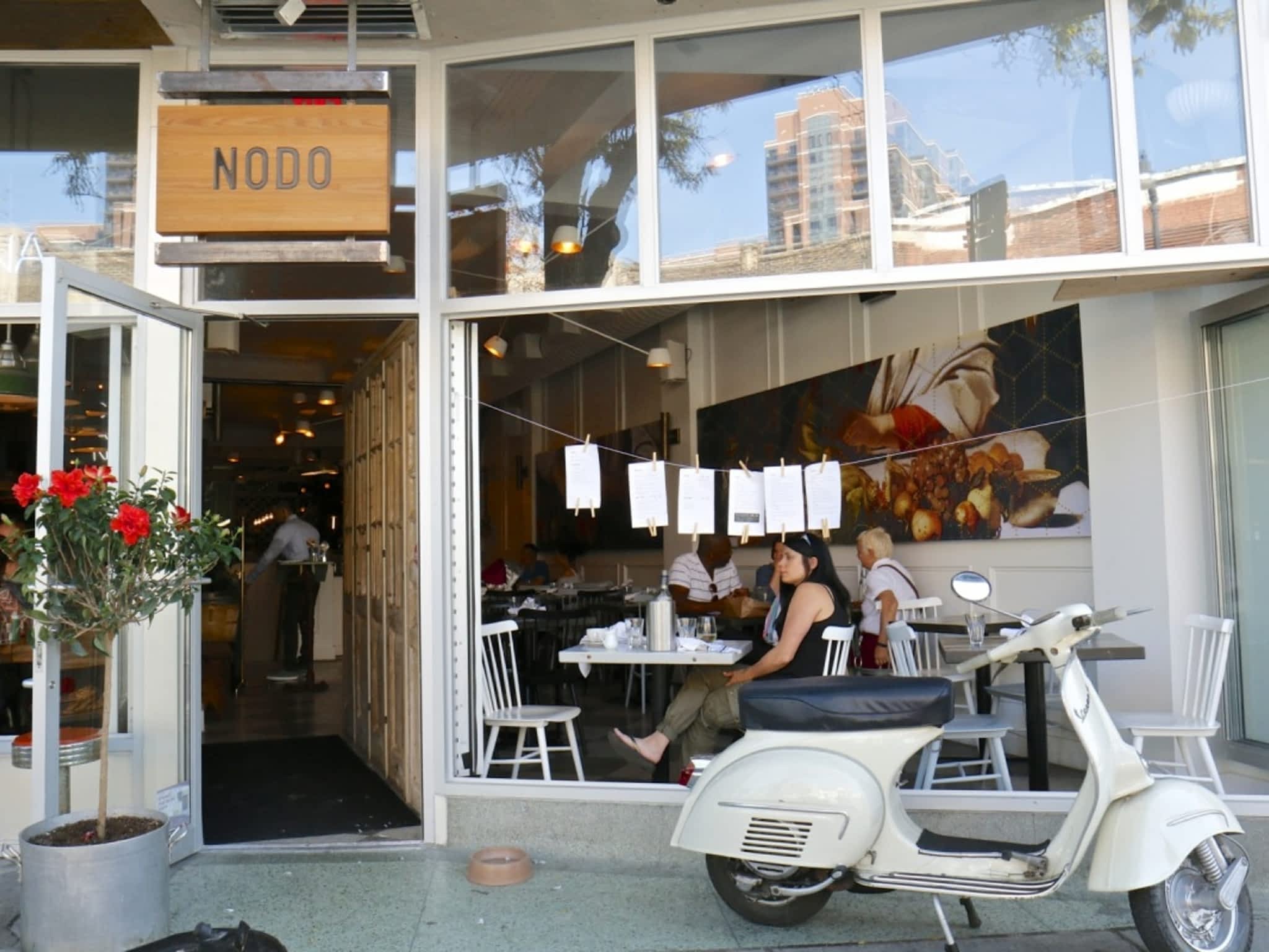 photo Nodo Restaurant