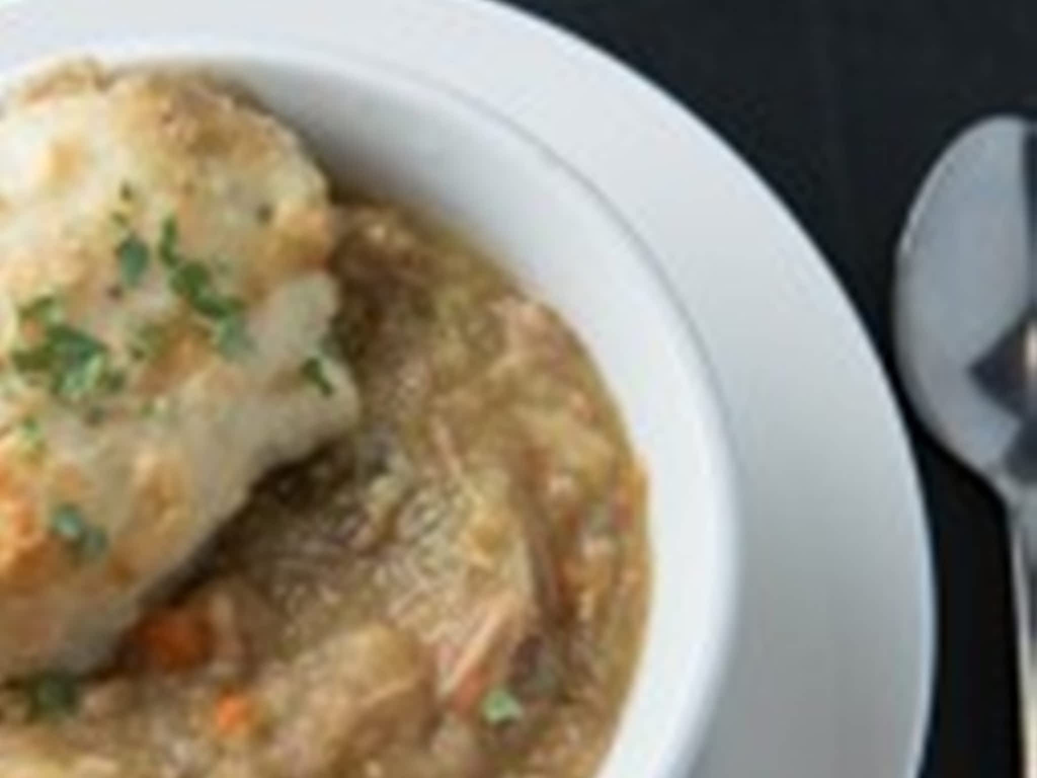 photo Mae's Elite Foods & Catering Inc