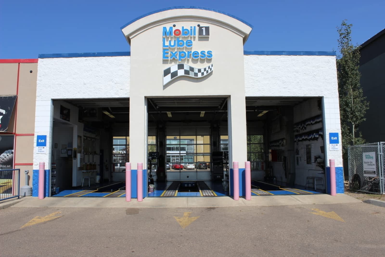 Mobil 1 Auto Service & Lube Express - Opening Hours - 5 Strachan Bay  Southeast, Medicine Hat, AB