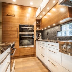 White S Custom Kitchens In Edmonton Ab Yellowpages Ca