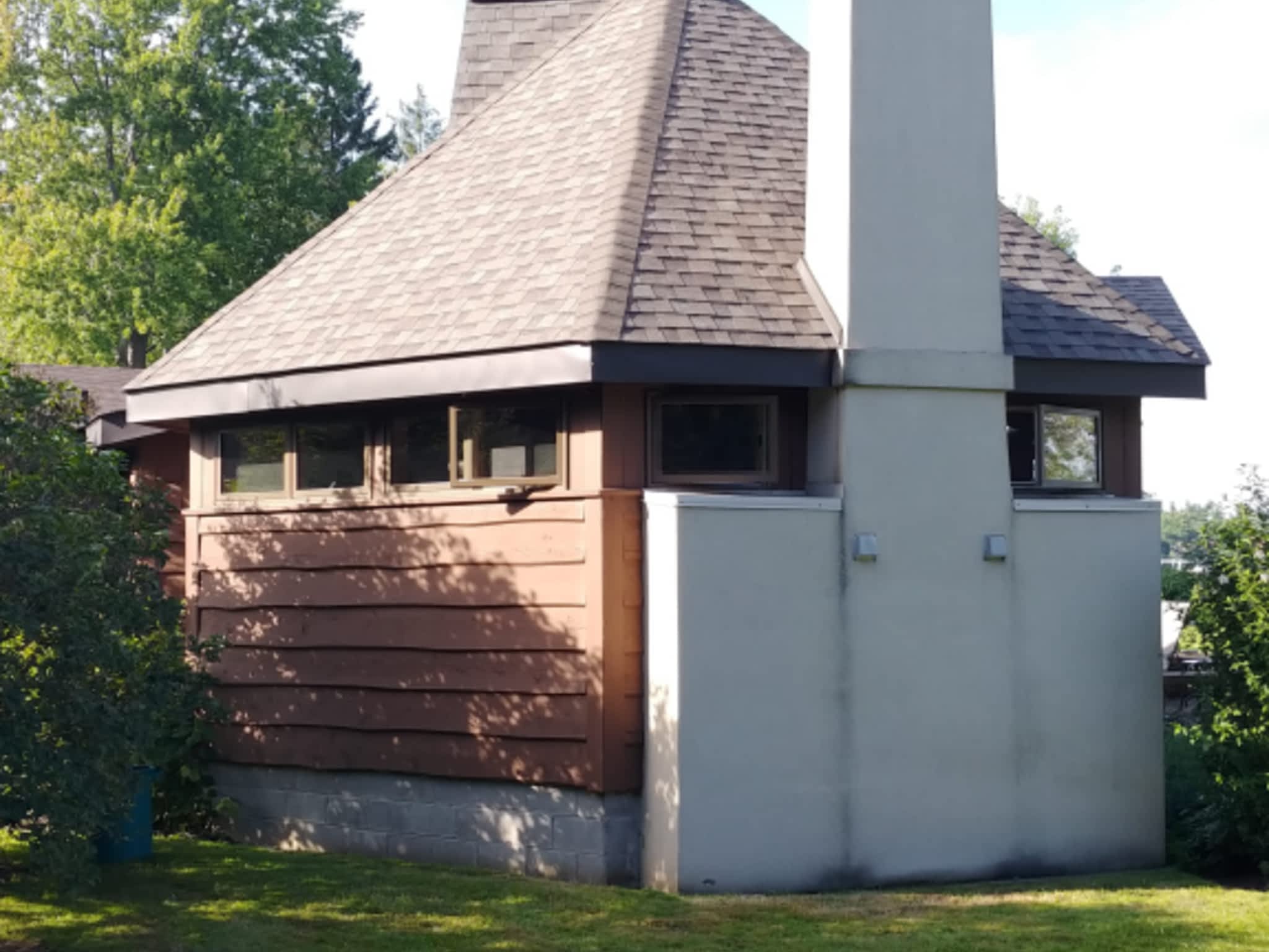 photo Eastbound Roofing