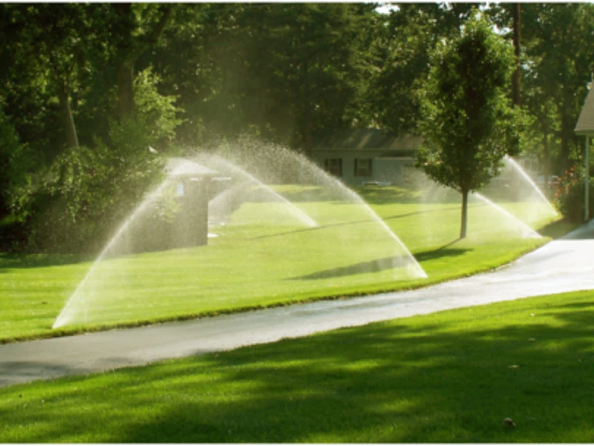 photo Solujan Lawn Sprinklers Ltd