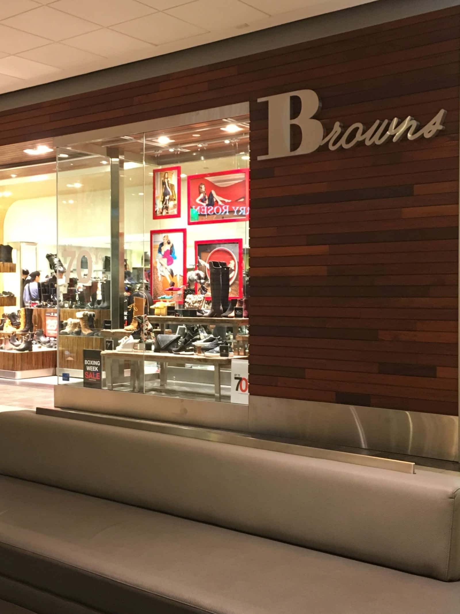 Browns Shoes - Opening Hours - 31G-700 Georgia St W, Vancouver, BC