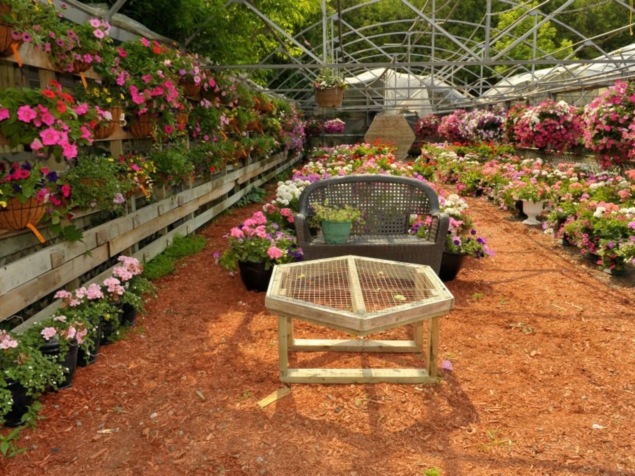 photo Nesbitt's Greenhouses