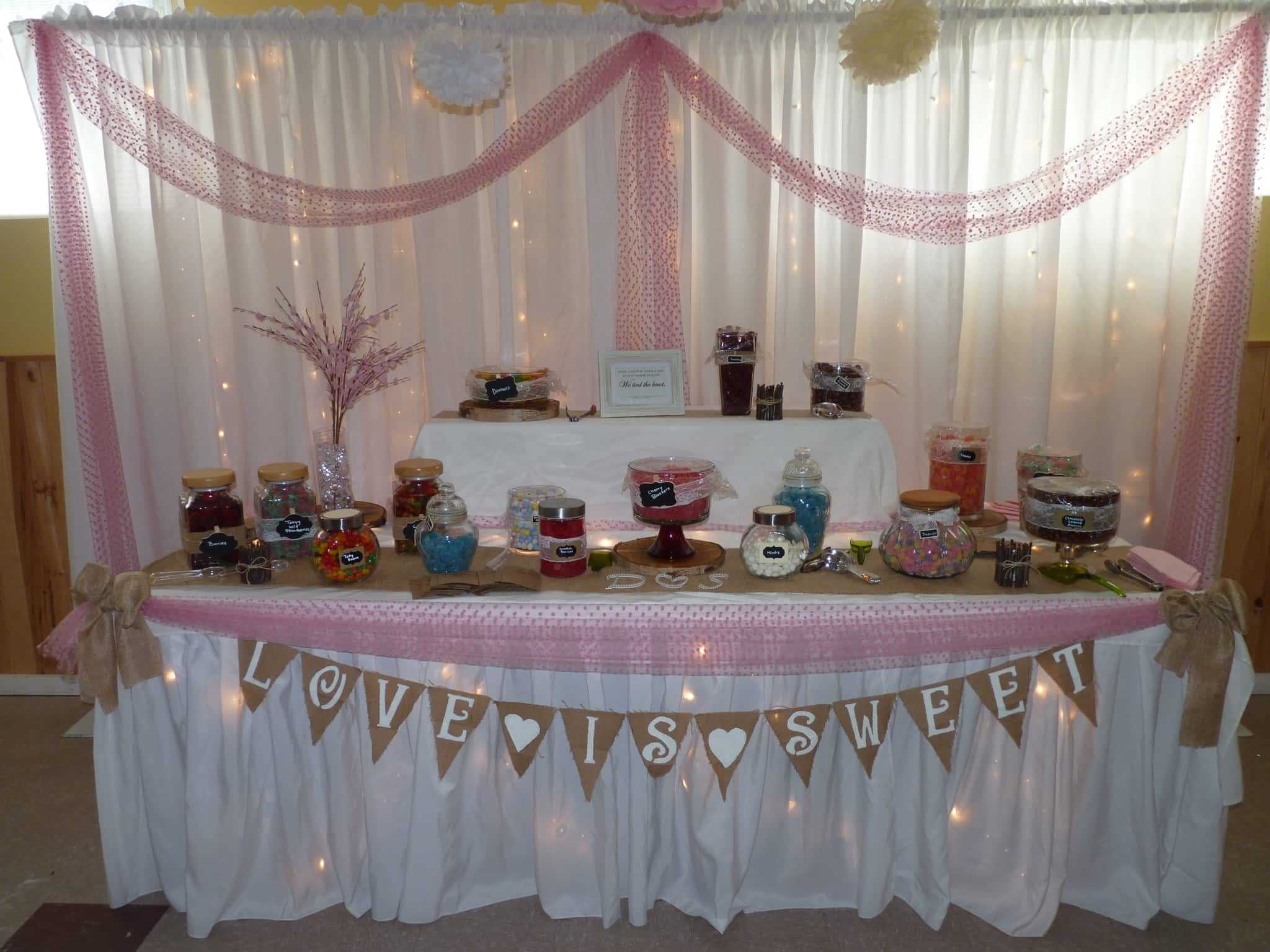 photo Trailer Treasures - Flowers & Gifts