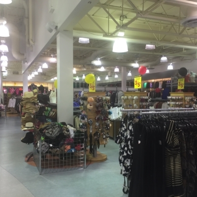 Le Château - Boutiques