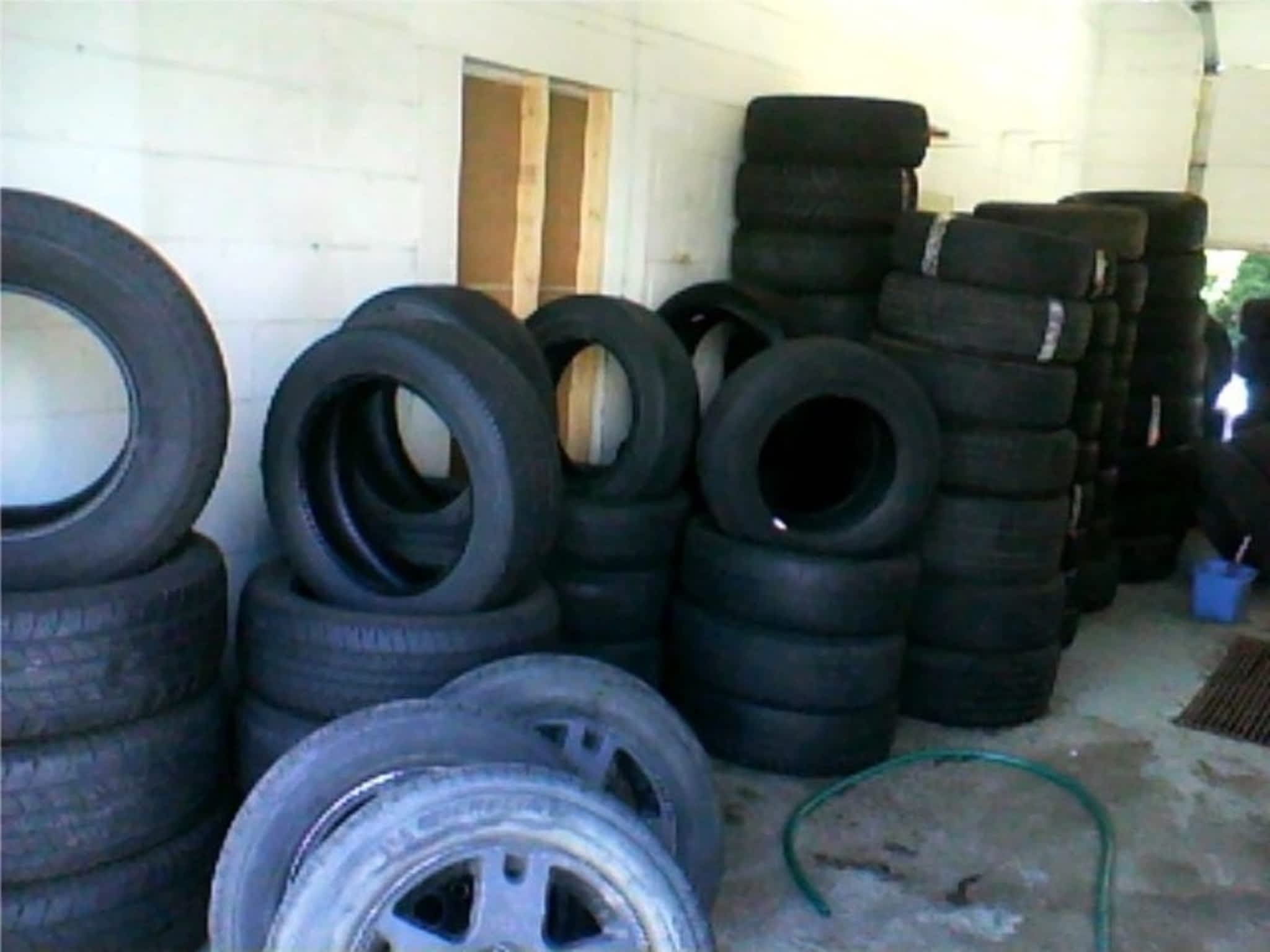 photo Tires of Belleville