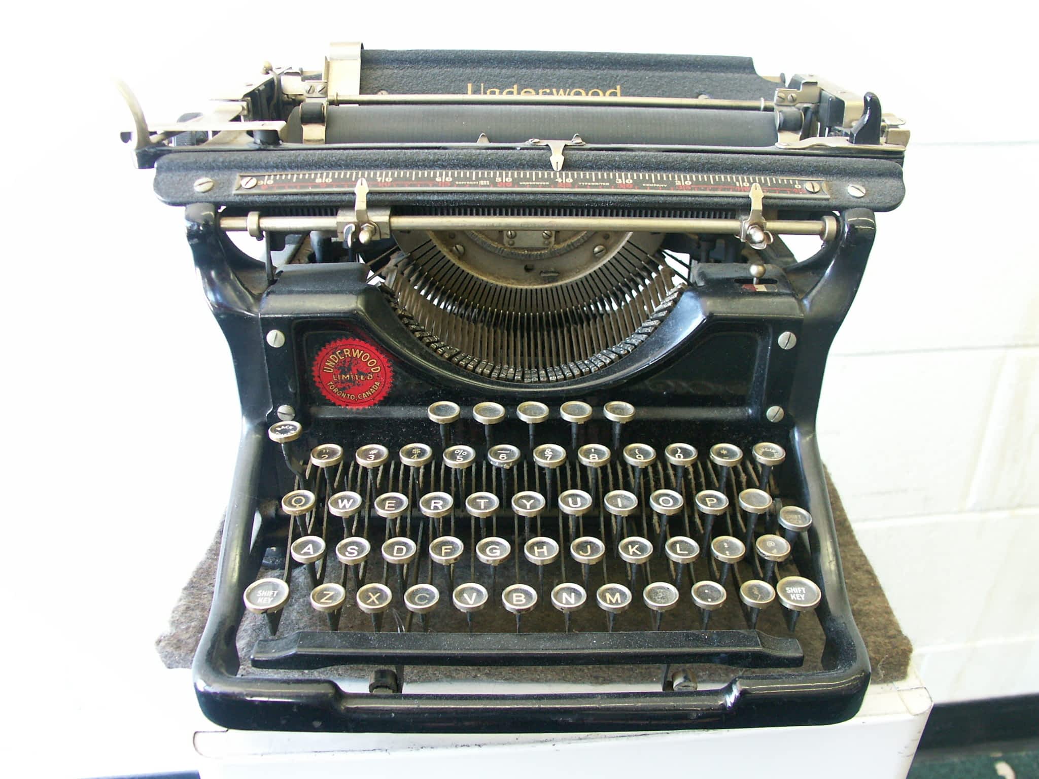 photo J F T Typewriters & Office Equipment
