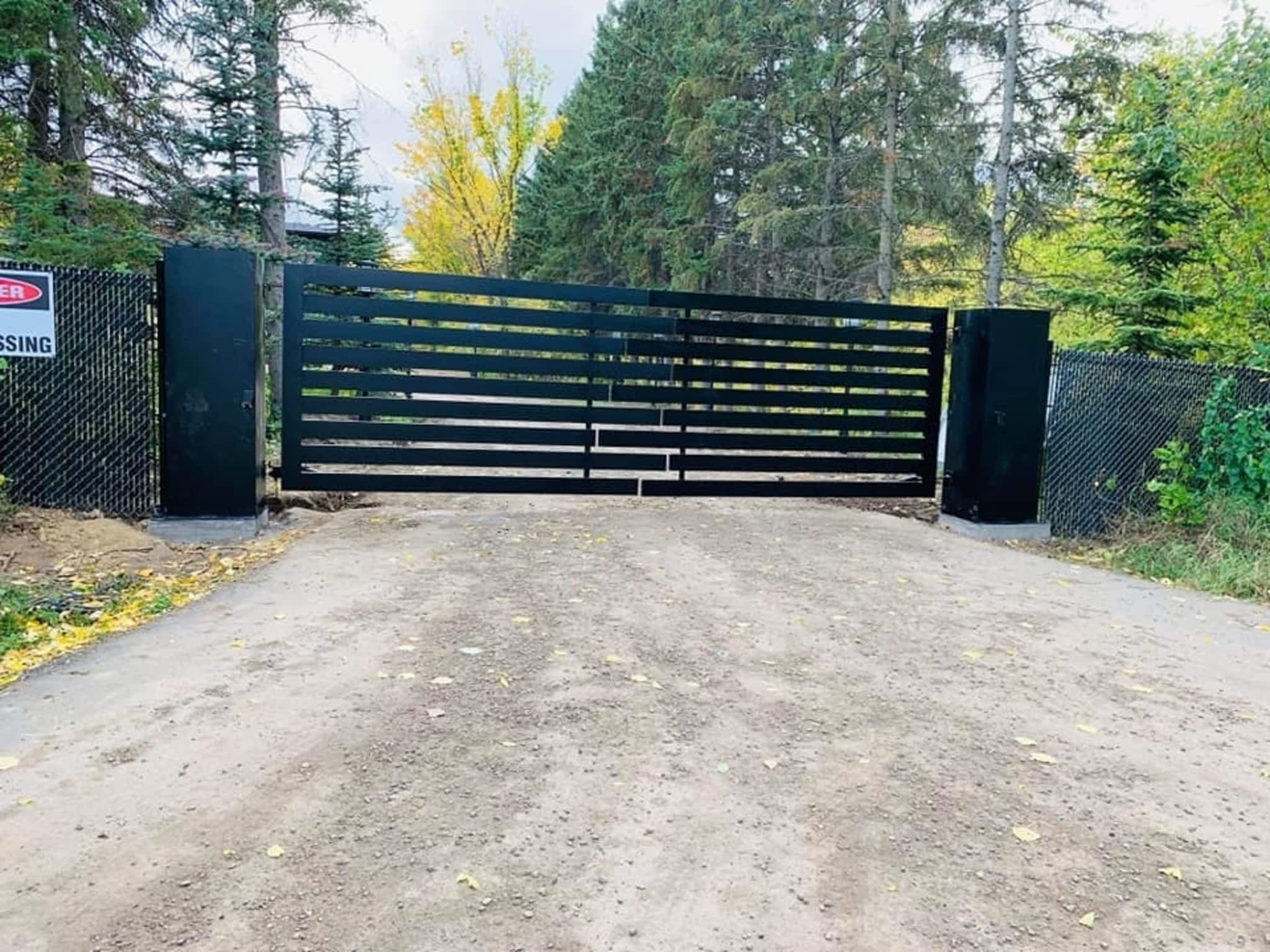 photo Alberta Gate & Fence