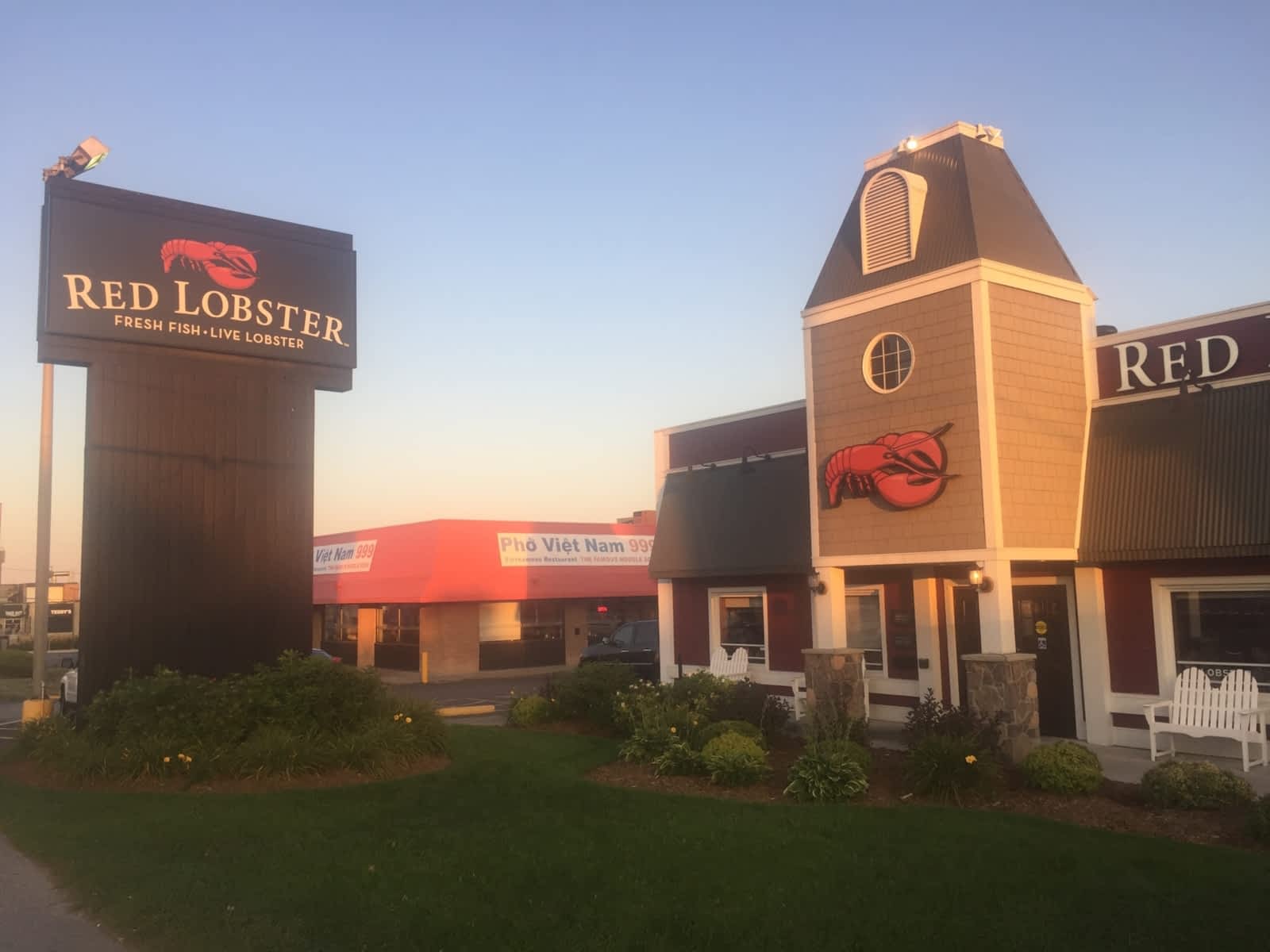 phone number red lobster near me