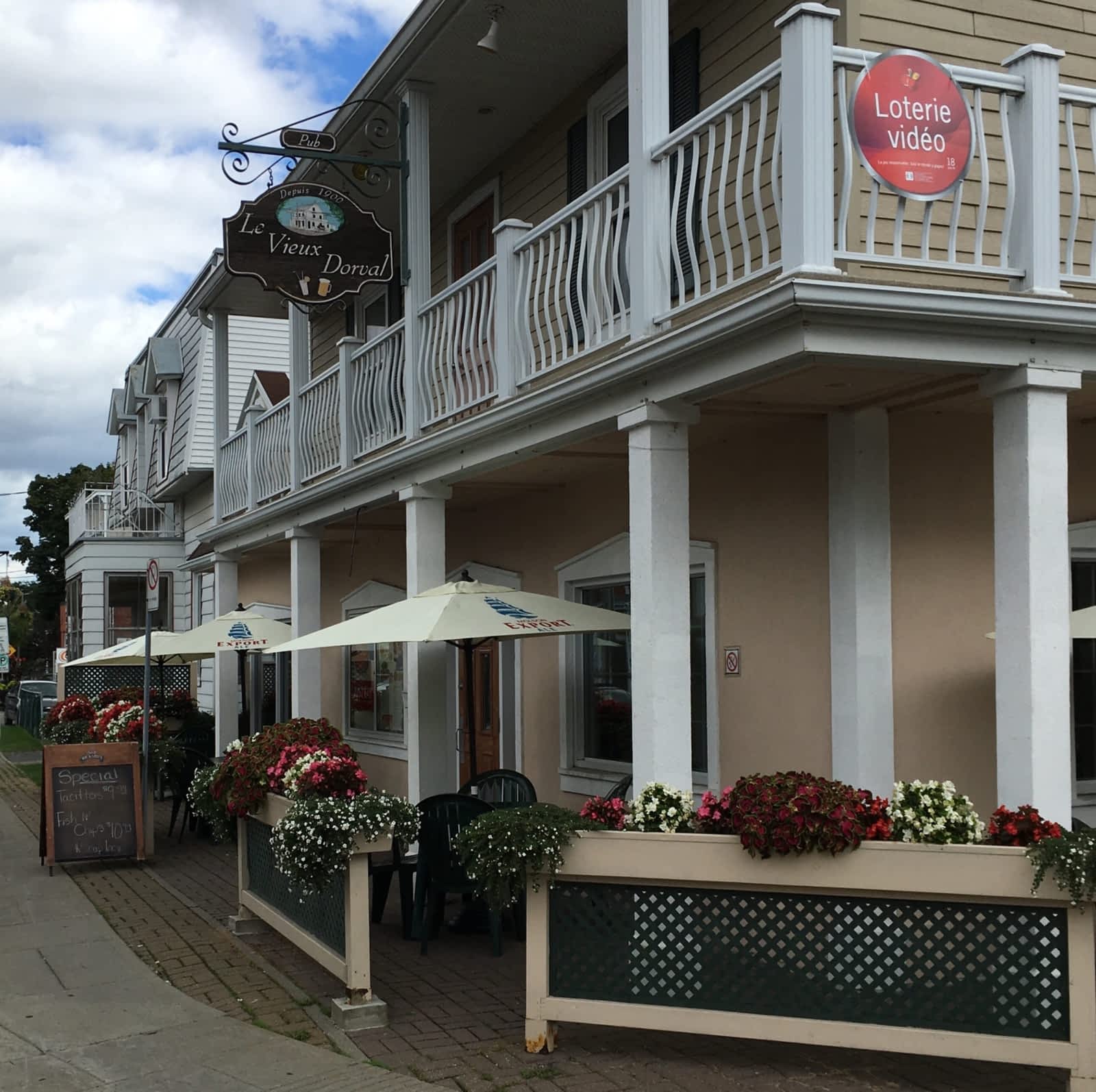 Vieux Dorval Opening Hours 444, ch du BordduLac Lakeshore, Dorval, QC