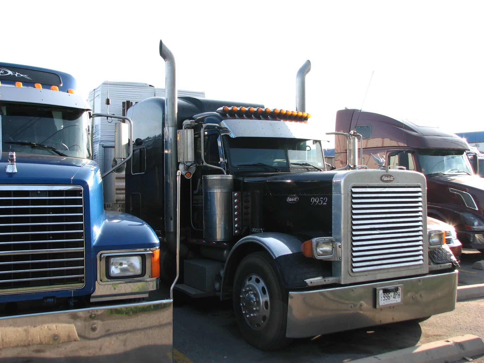 photo J & F Trucking Corp.