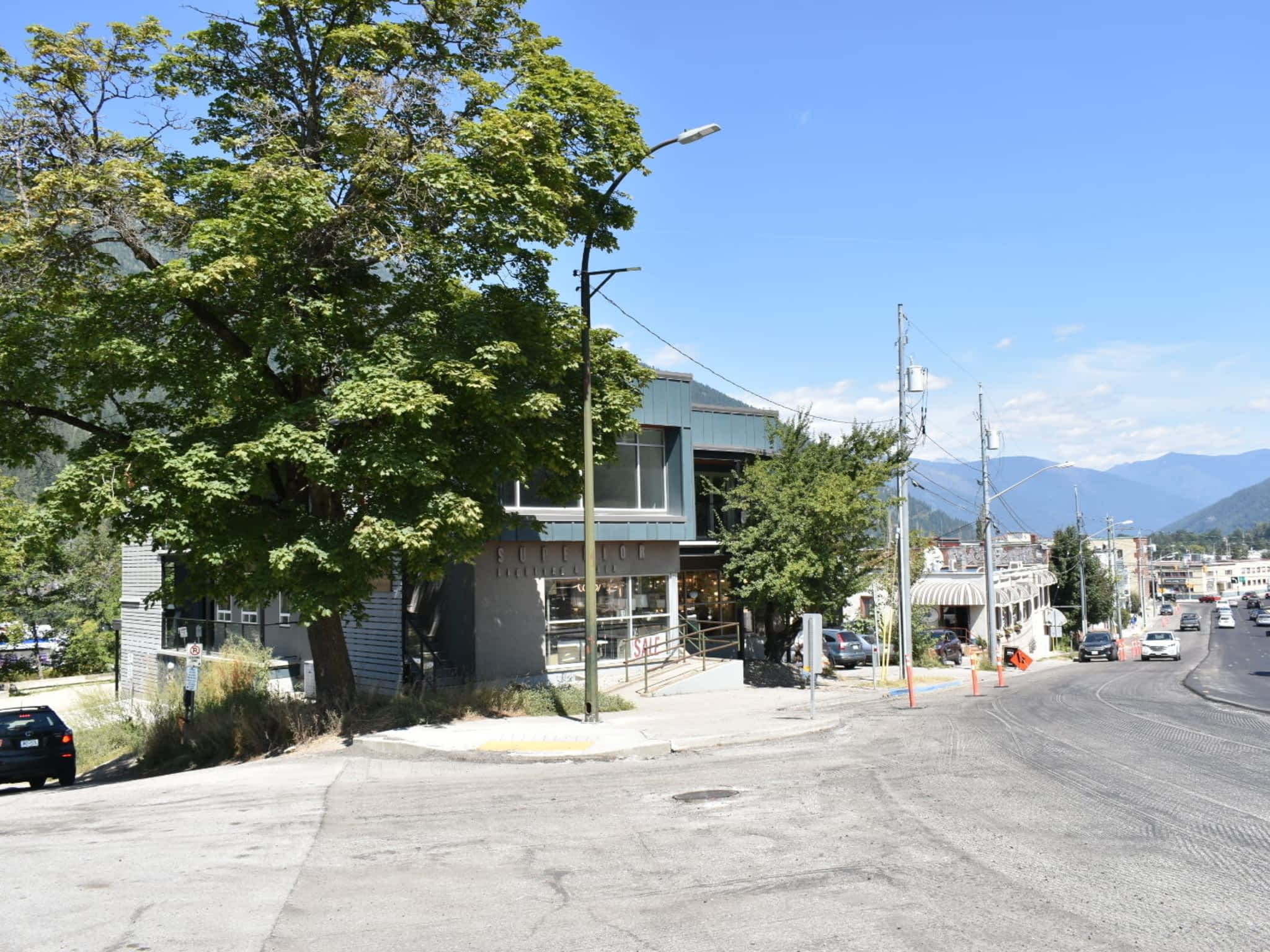 photo Superior Lighting & Bath