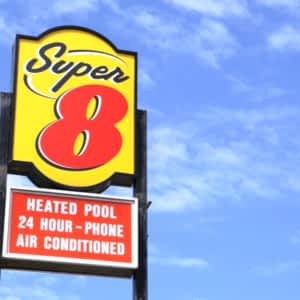 Super 8 Kamloops East Opening Hours 2459 Trans Canada - 