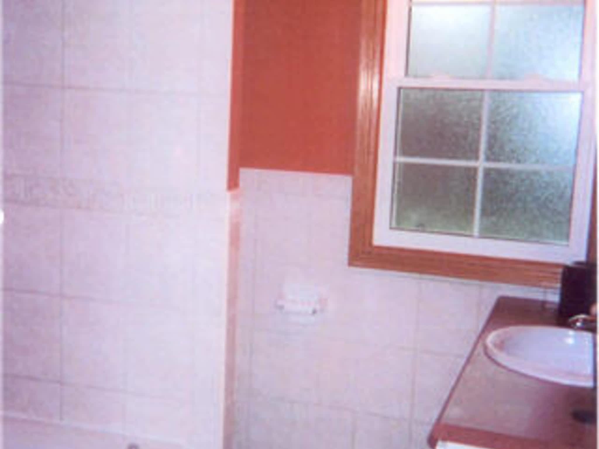 photo Bathtub King Refinishing