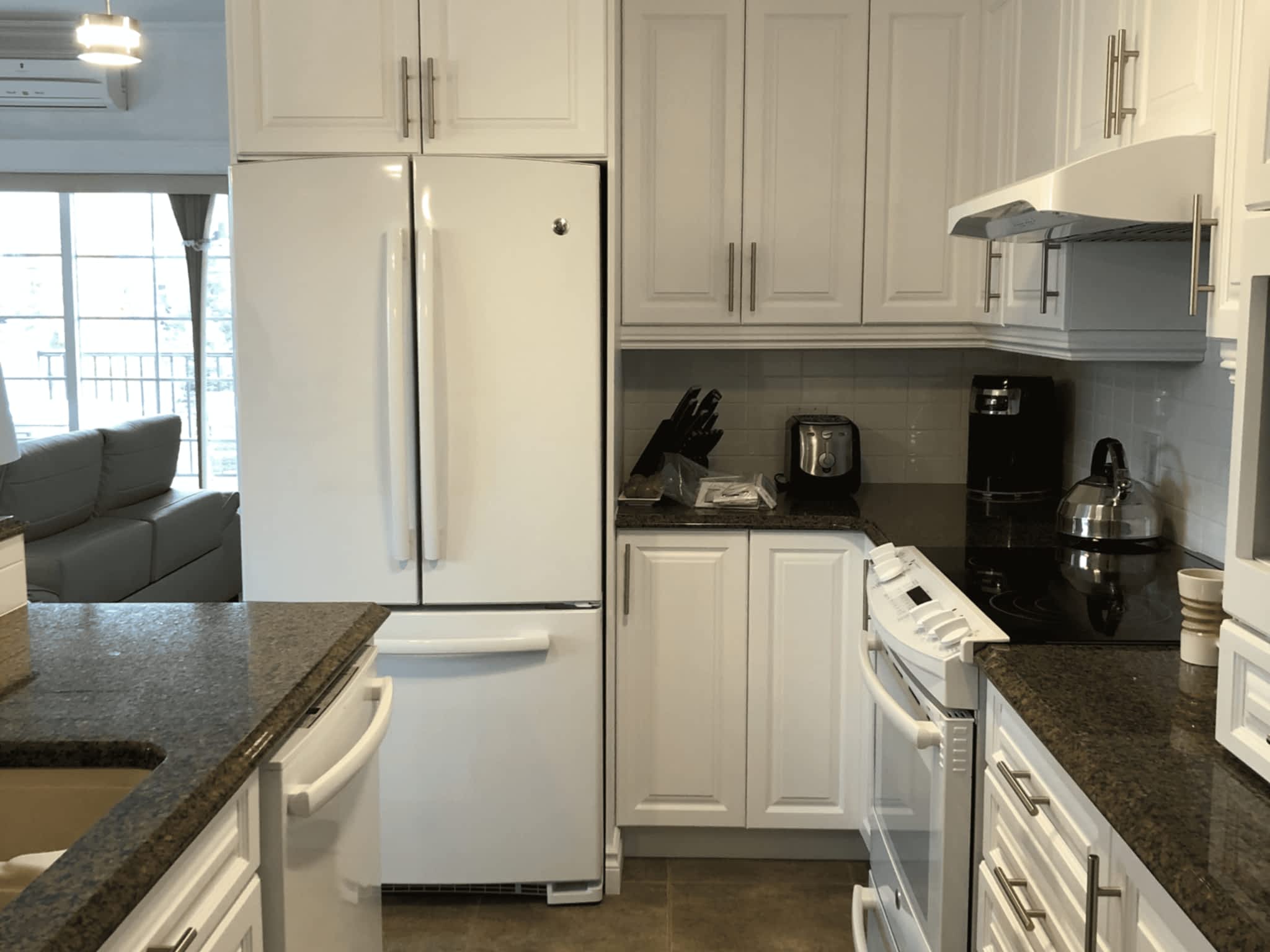 photo Finition Jaro | Spécialiste en relooking et rénovation de cuisines | Estrie