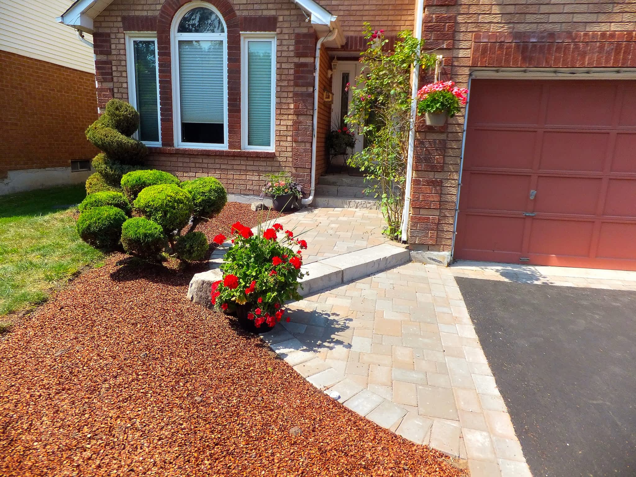 photo Dreamscape Landscaping