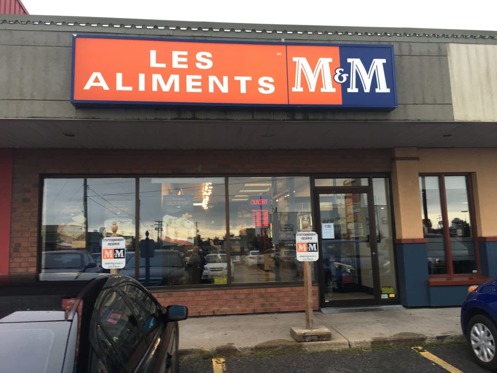 Les Aliments M&M Opening Hours 111, Boulevard Industriel