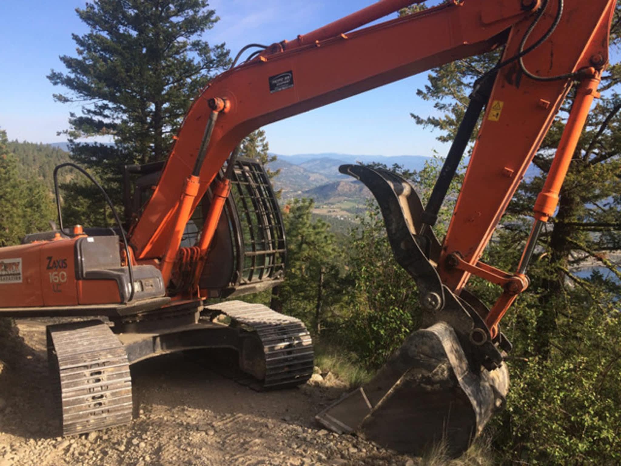 photo T-Rex Excavating & Demolition