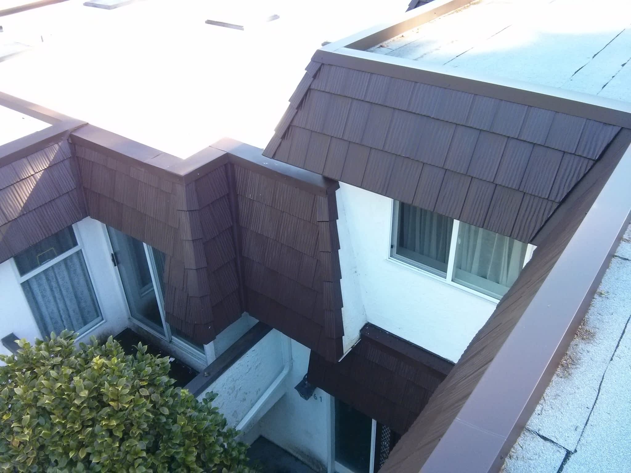 photo Canwest Roofing