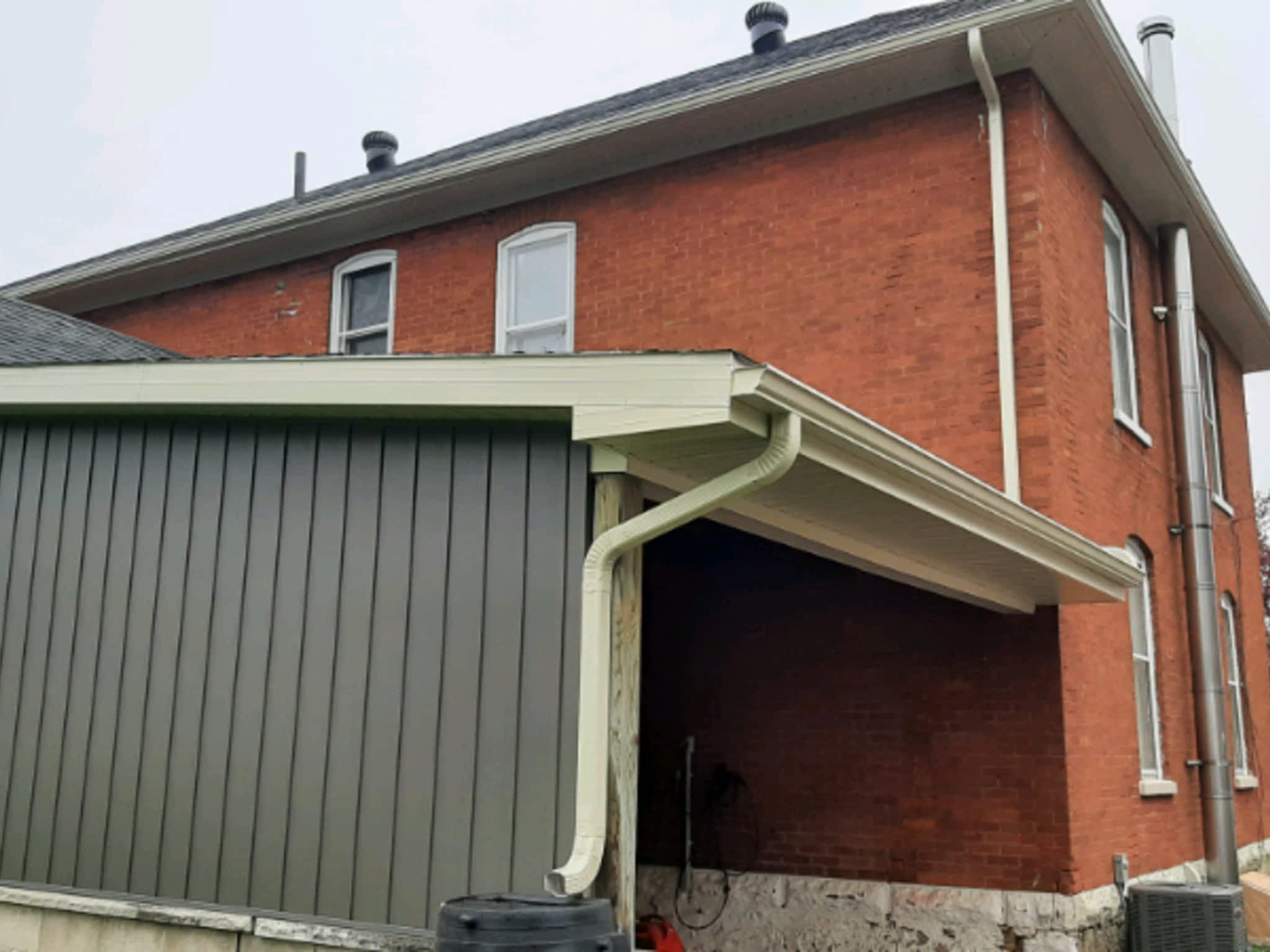 photo Roth Eavestrough