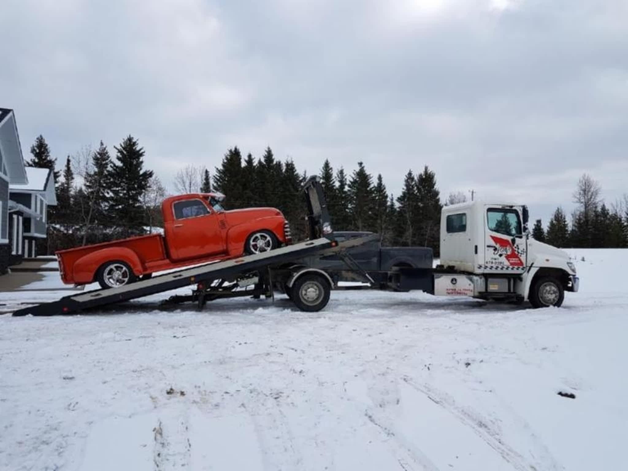 photo Jay's Heavy Truck Towing