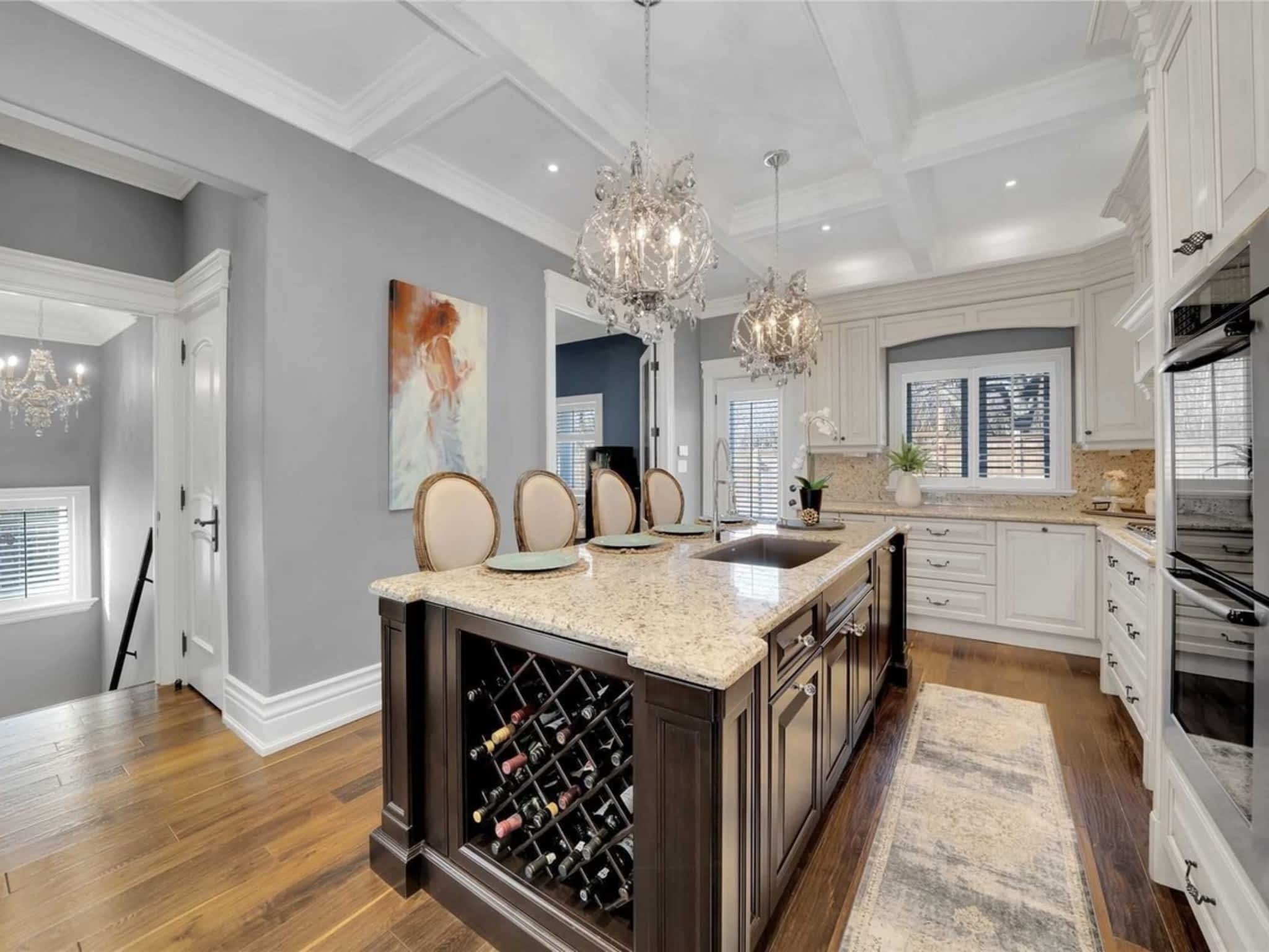 photo Pine & Brass Design Co.