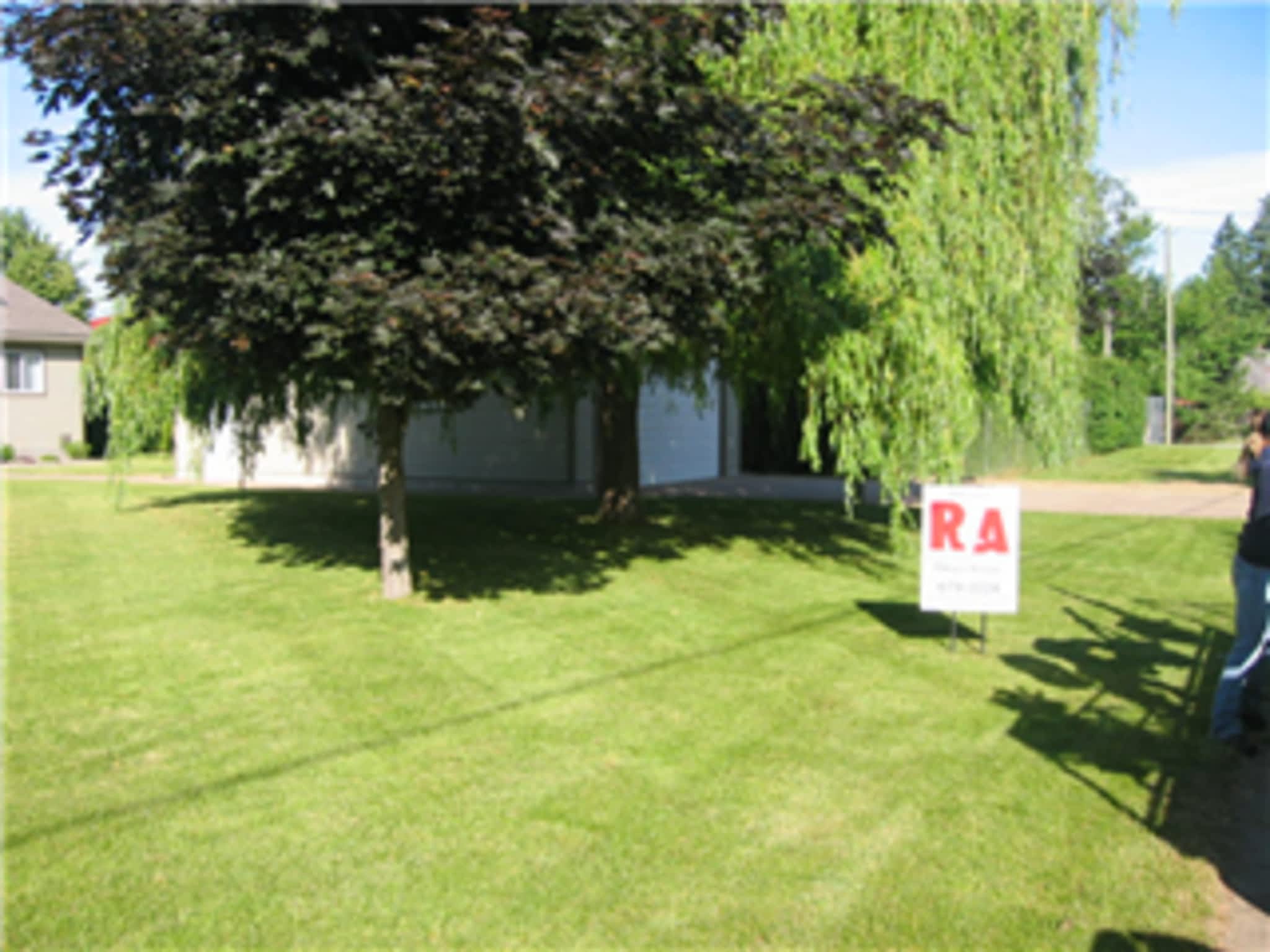 photo Destree Landscaping Services