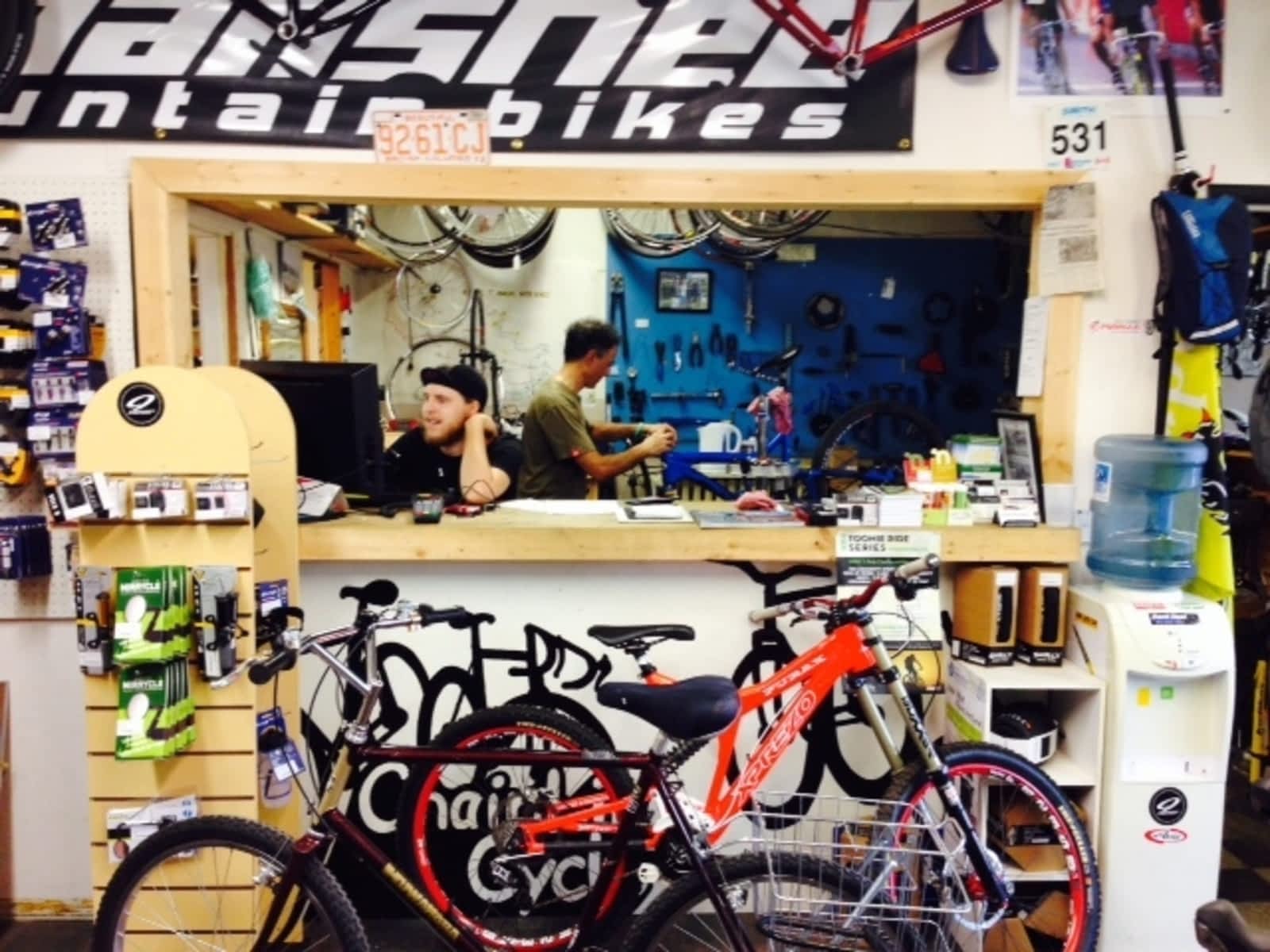 chain line bike shop