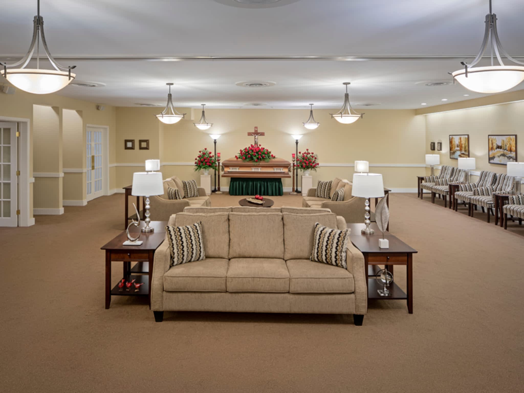 photo Gordon F. Tompkins Funeral Home - Central Chapel