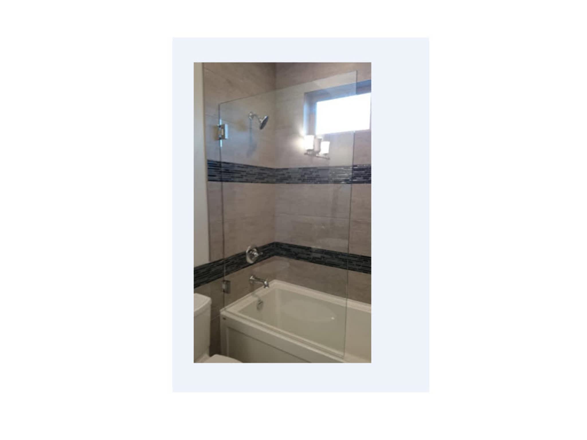 photo Lakeview Glass