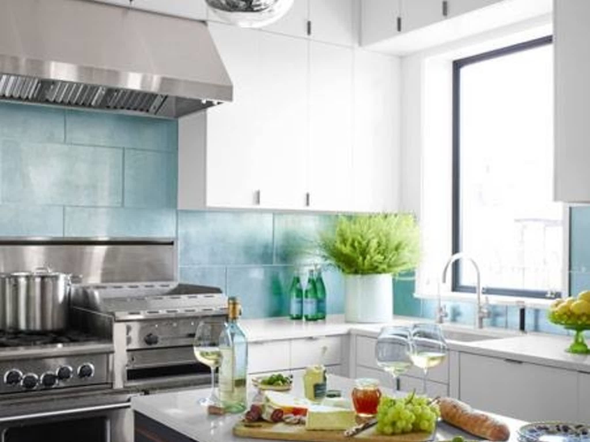 photo Essence Lighting